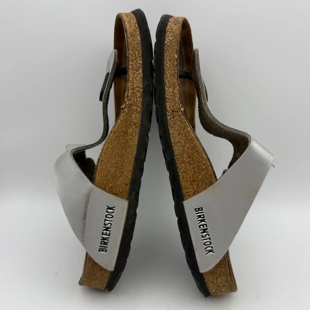 Birkenstock‎ Gizeh Sandals Womens 37 US 6 Silver Metallic Thong Cork Footbed